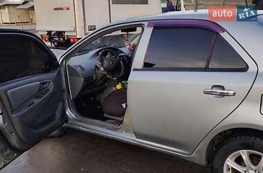 Седан Geely MK 2011 в 