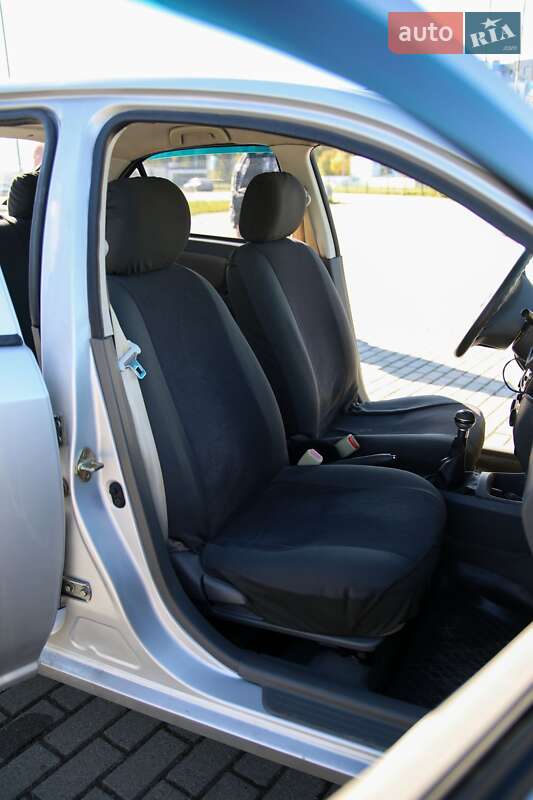 Седан Geely MK 2008 в Львове