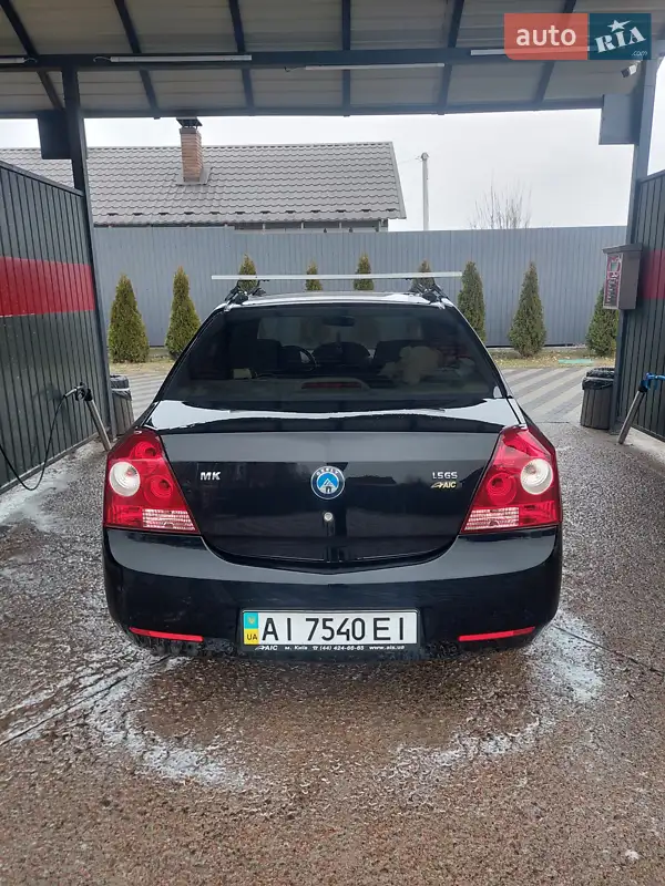 Седан Geely MK 2013 в 