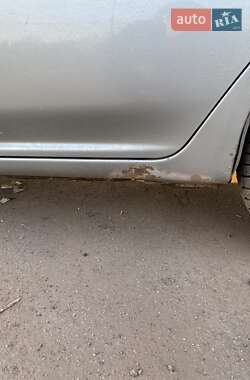 Седан Geely MK 2012 в 