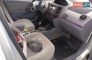 Седан Geely MK 2012 в 