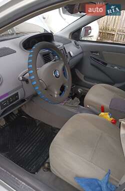 Седан Geely MK 2012 в 
