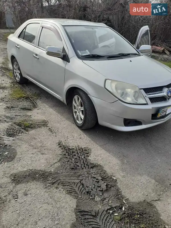 Geely MK 2011
