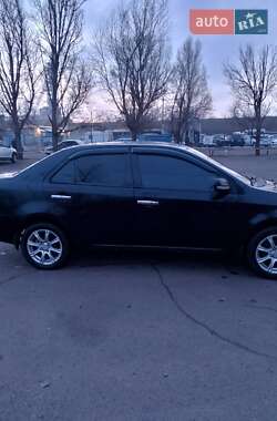 Седан Geely MK 2012 в 