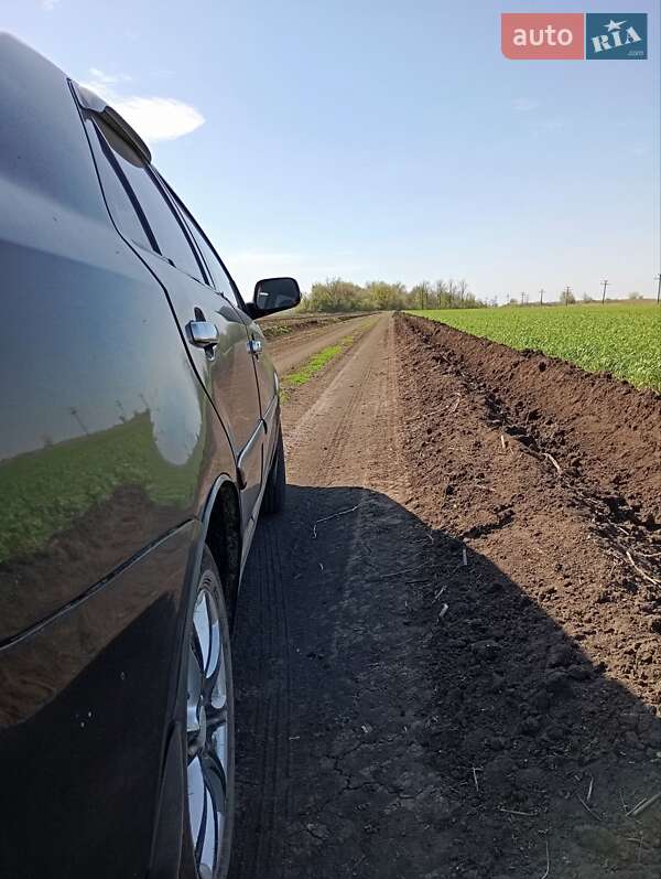 Седан Geely MK 2008 в Новом Буге