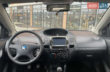Седан Geely MK 2011 в 