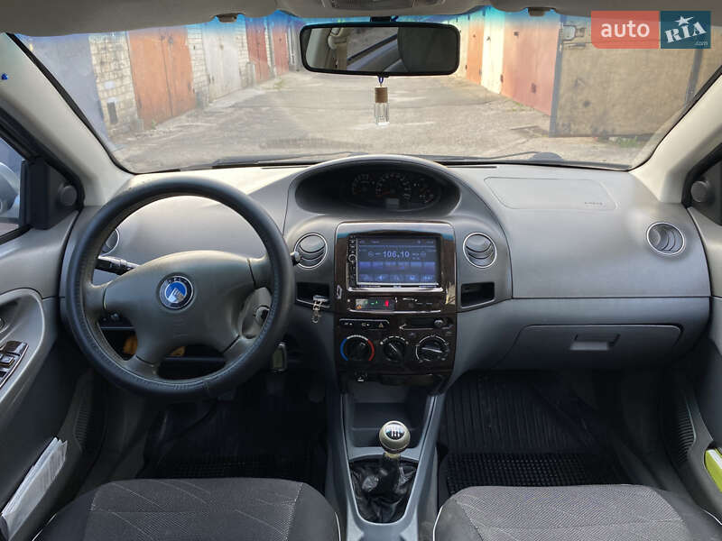 Седан Geely MK 2010 в Черкасах