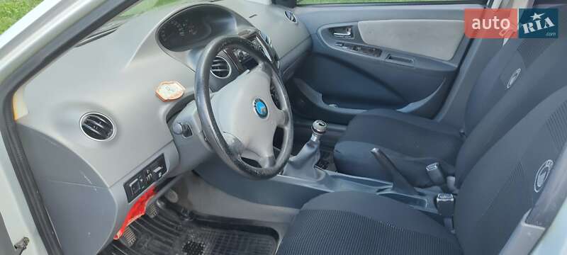 Седан Geely MK 2008 в Кам'янському