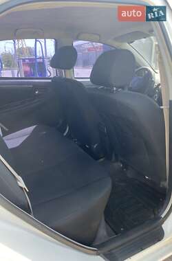 Седан Geely MK 2013 в 