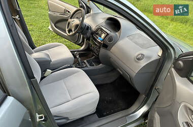 Седан Geely MK 2009 в 
