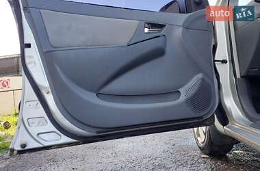 Седан Geely MK 2011 в 