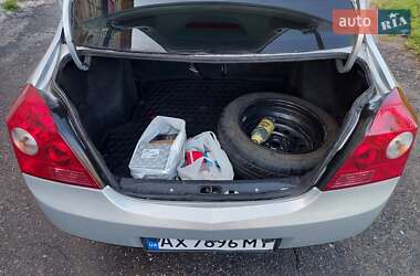 Седан Geely MK 2011 в 