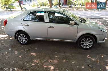 Седан Geely MK 2012 в 