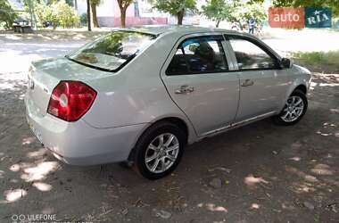 Седан Geely MK 2012 в 