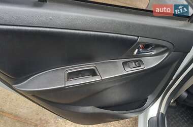Седан Geely MK 2012 в 