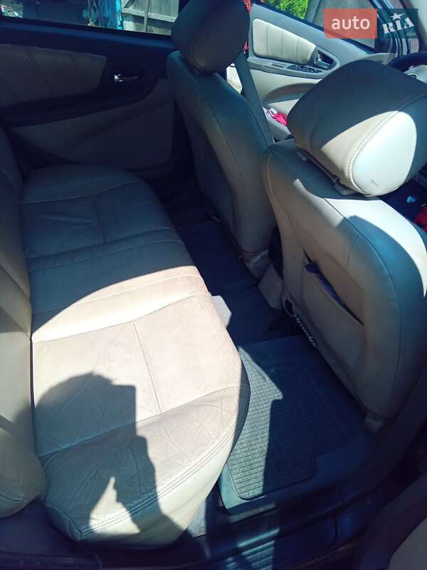 Седан Geely MK 2008 в Казатине