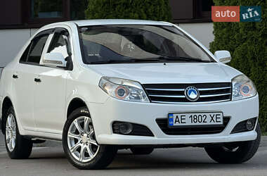 Седан Geely MK 2012 в 
