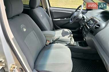 Седан Geely MK 2011 в 