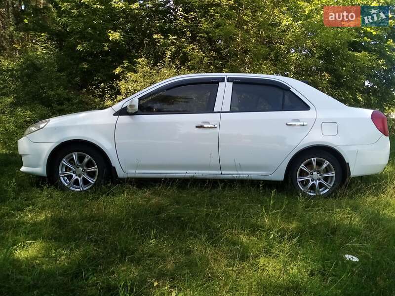 Седан Geely MK 2009 в 