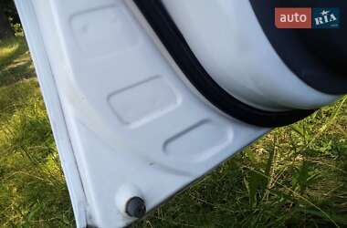 Седан Geely MK 2009 в 