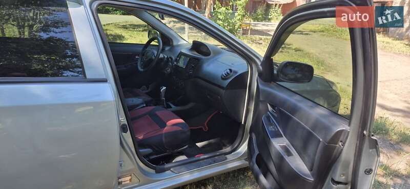 Седан Geely MK 2012 в Кривом Роге фото 7 Седан Geely MK 2012 в Кривом Роге