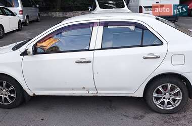 Седан Geely MK 2010 в 