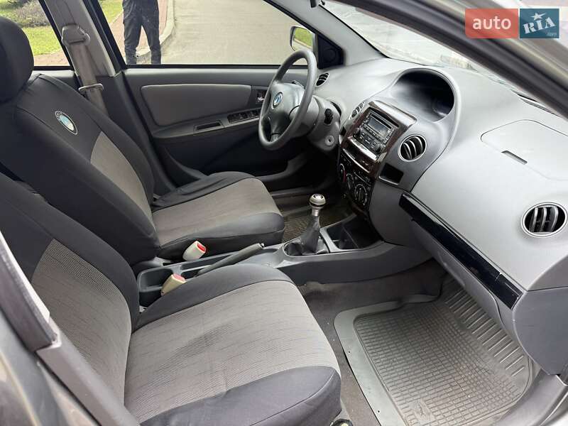 Седан Geely MK 2008 в Кам'янському
