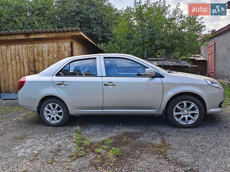 Седан Geely MK 2013 в Глыбокой