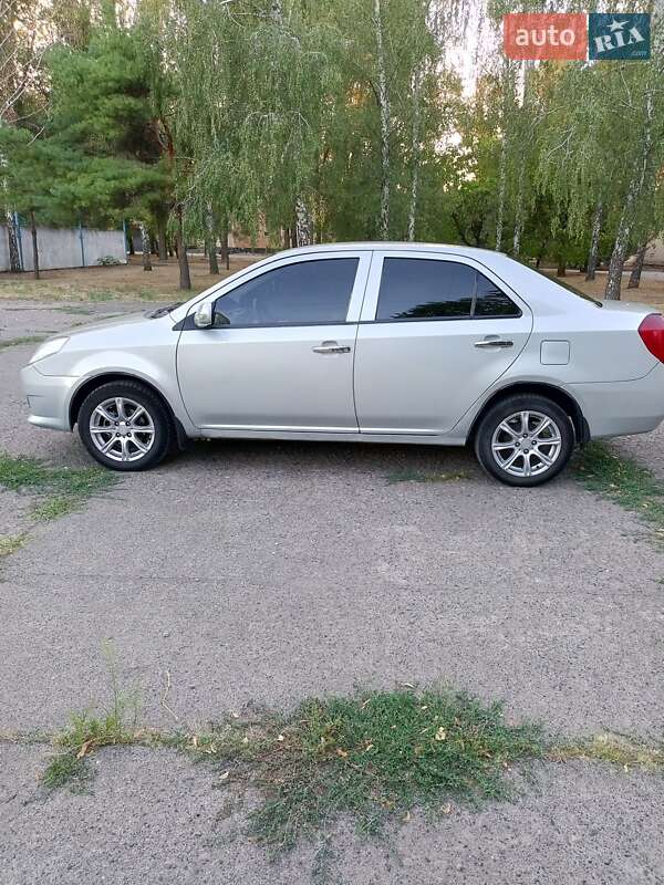 Седан Geely MK 2010 в Кривом Роге