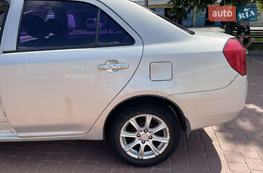 Седан Geely MK 2012 в 
