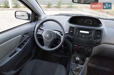 Седан Geely MK 2012 в 