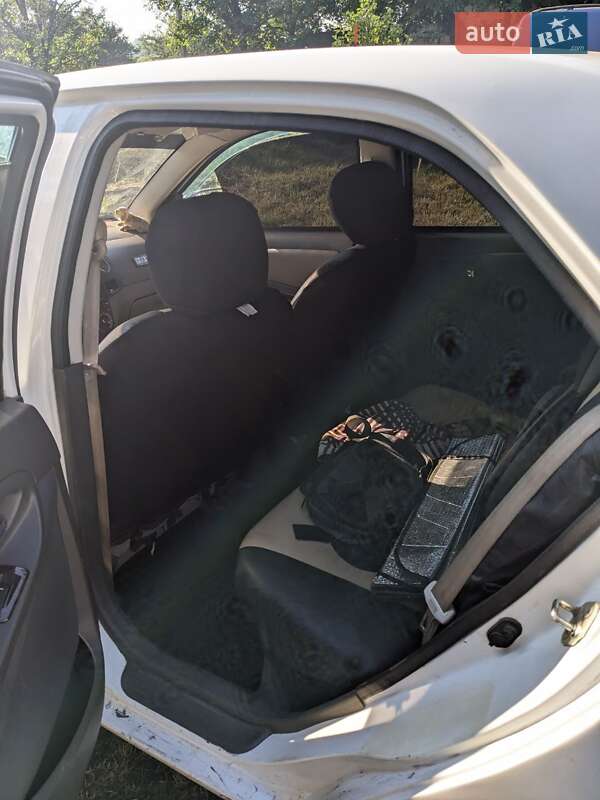 Седан Geely MK 2010 в Лозовій