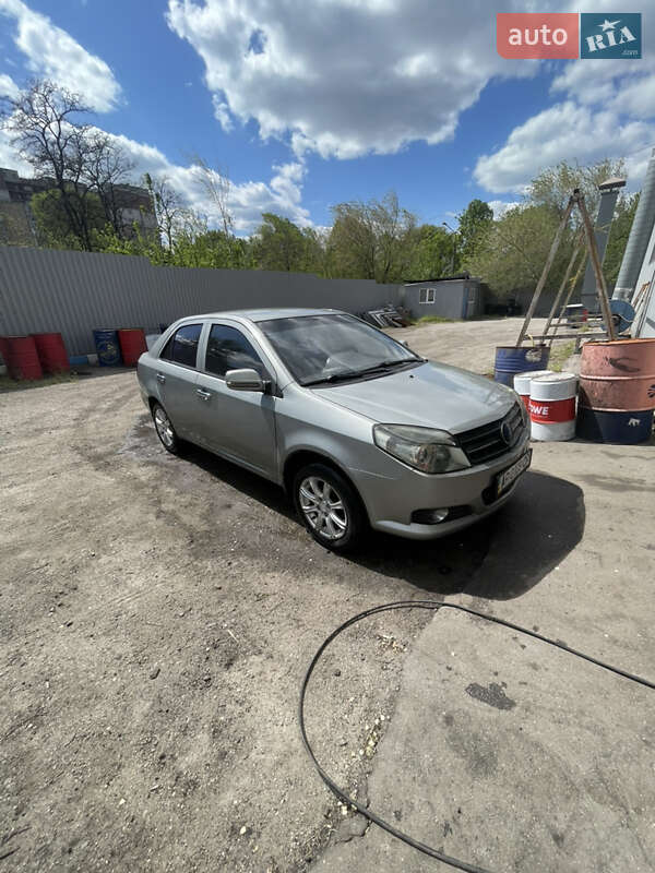 Седан Geely MK 2014 в 