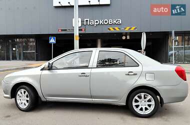 Седан Geely MK 2013 в 