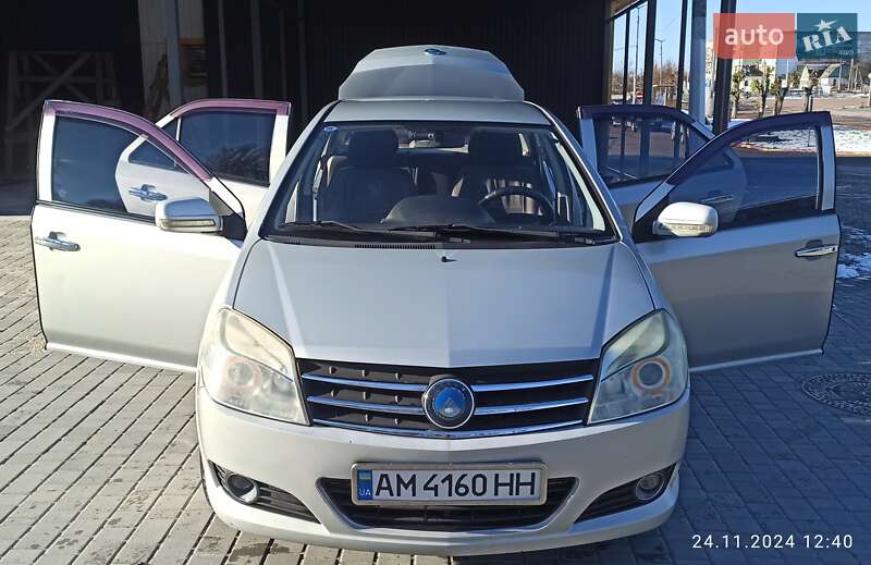 Седан Geely MK 2013 в 