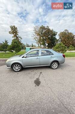 Седан Geely MK 2012 в 