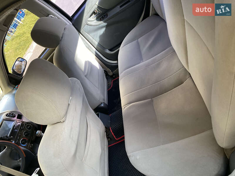 Седан Geely MK 2011 в Львові