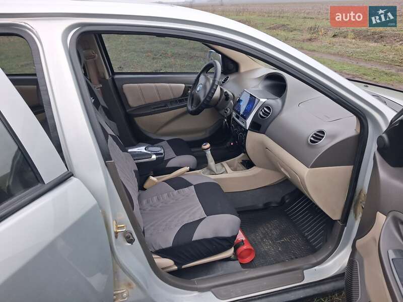 Седан Geely MK 2009 в Дніпрі фото 3 Седан Geely MK 2009 в Дніпрі