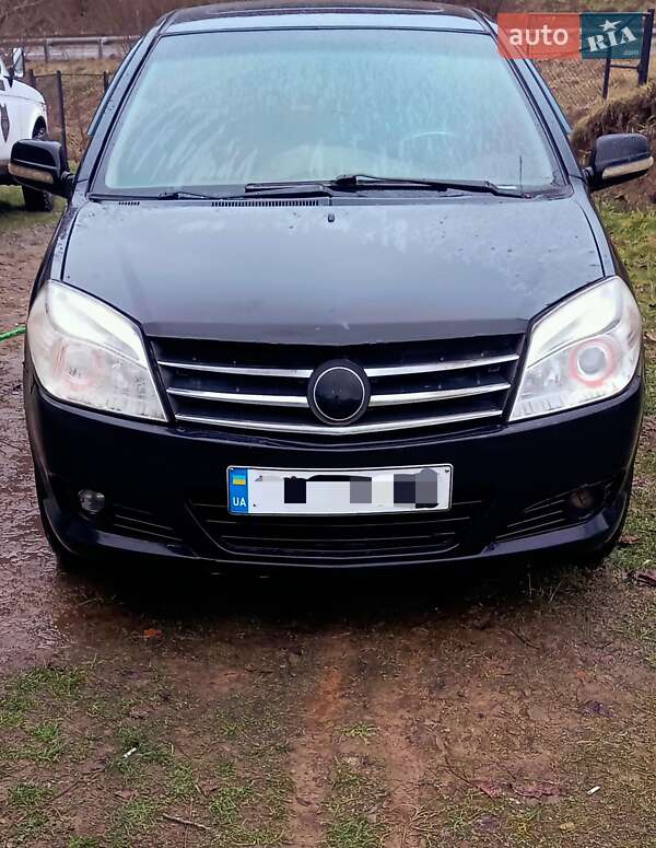 Седан Geely MK 2011 в Сваляве