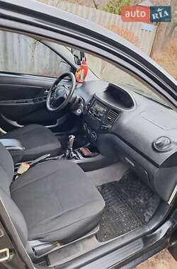 Седан Geely MK 2012 в Будах
