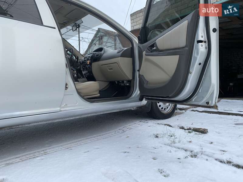 Седан Geely MK 2008 в Вознесенську