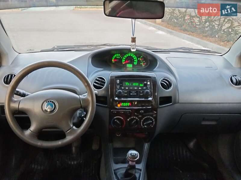 Седан Geely MK 2008 в Миколаєві