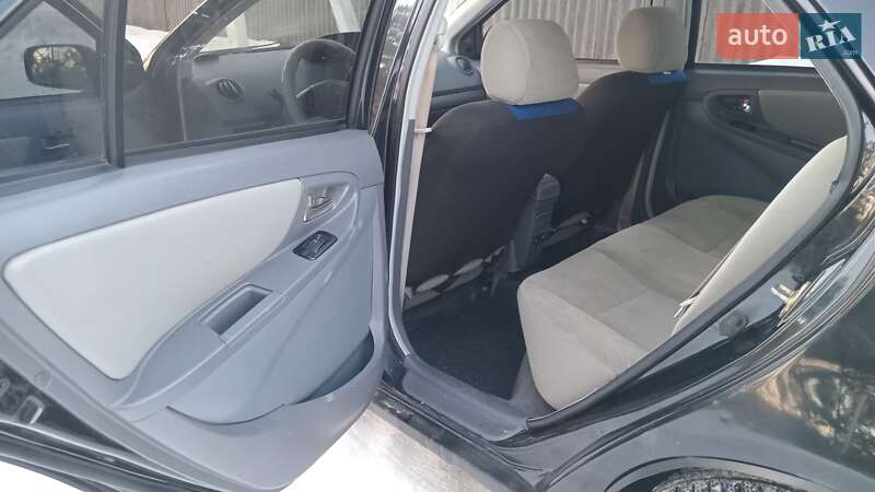 Седан Geely MK 2012 в Прилуках