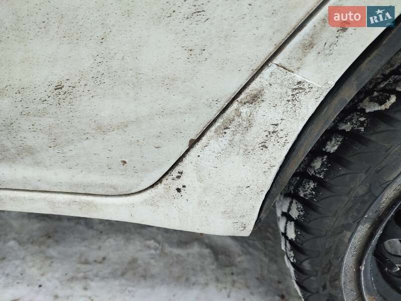 Седан Geely MK 2009 в Синельниковому