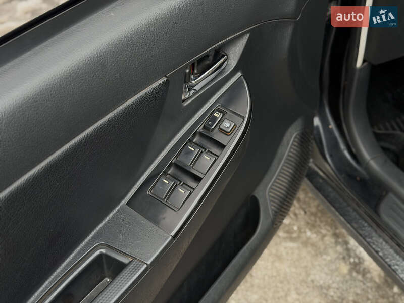 Седан Geely MK 2012 в Шептицькому