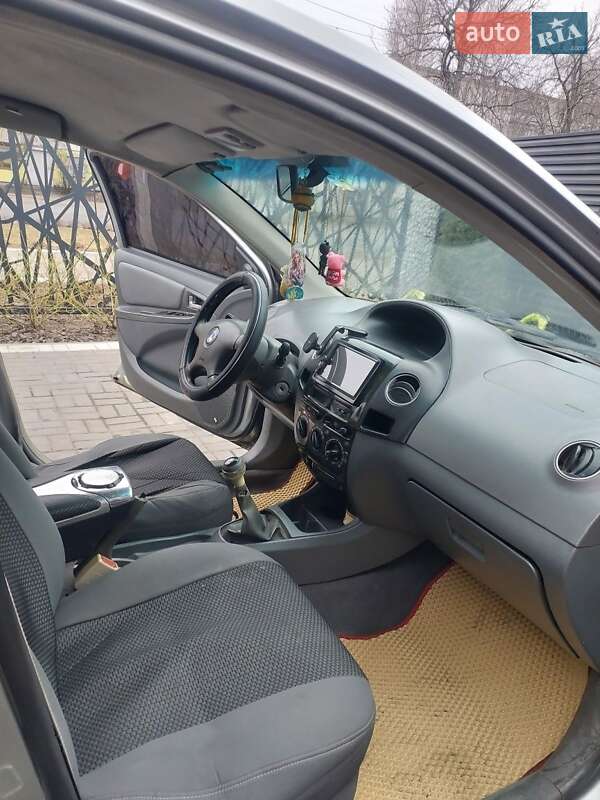 Седан Geely MK 2010 в Черкасах