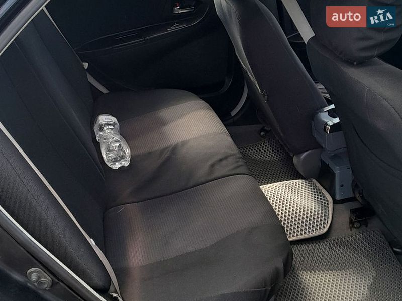 Седан Geely MK 2011 в Львові