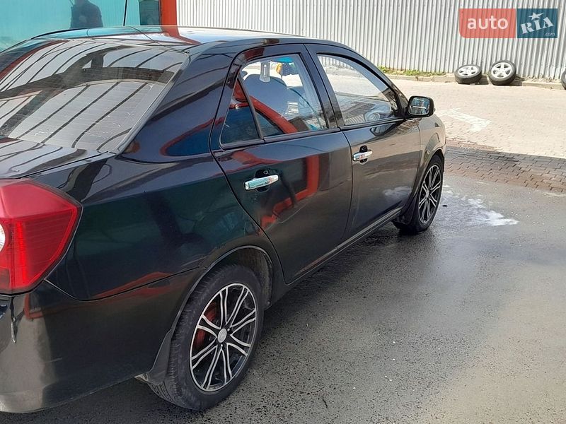 Седан Geely MK 2011 в Львові
