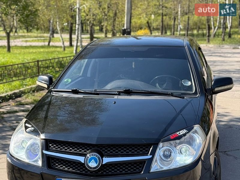Geely MK 2010