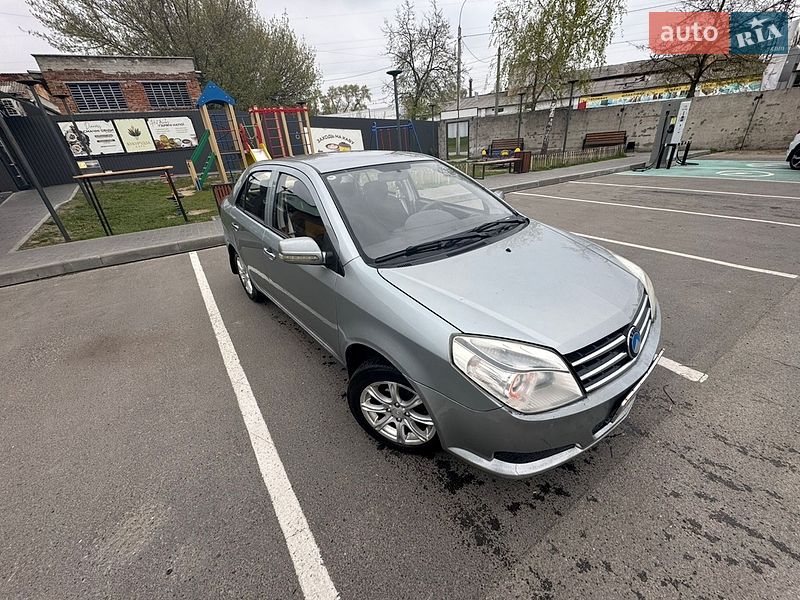 Geely MK 2012